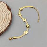 Elegant Gold Daisy Flower Bracelet for Women